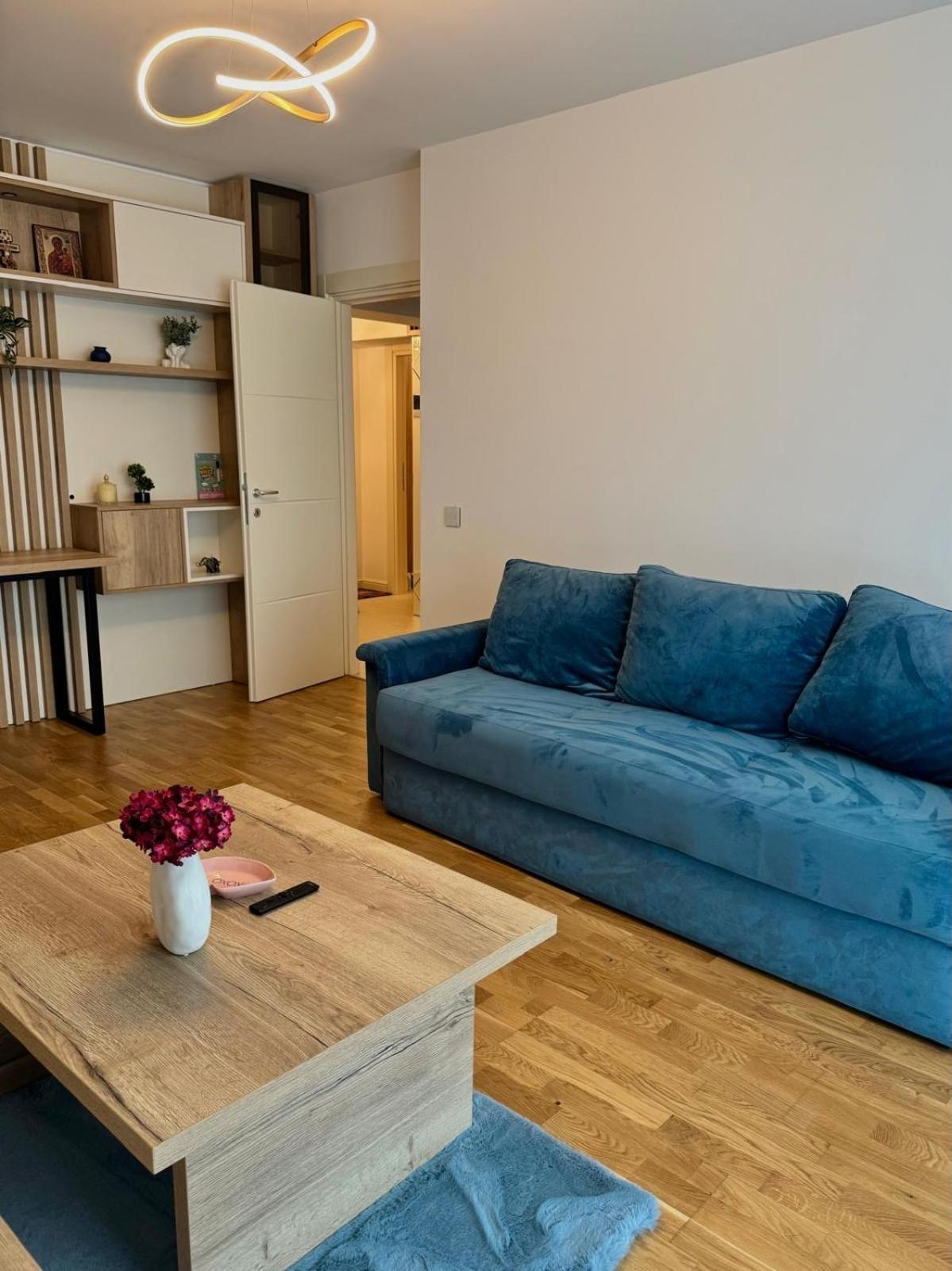 Luxury Blue Apartment Iasi Exterior foto